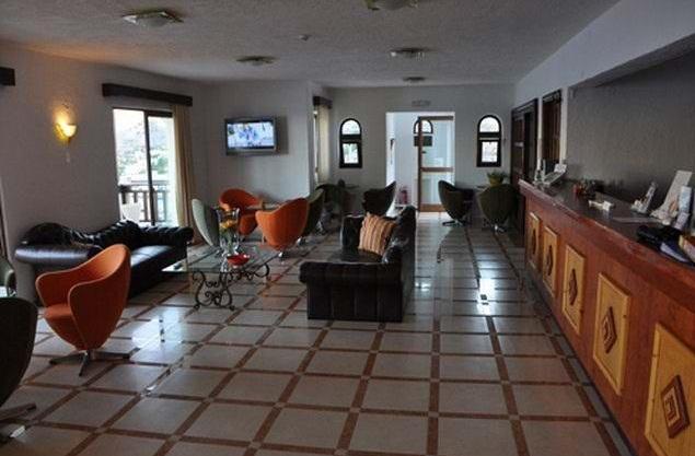 Ilidi Rock Apartments Tílos レストラン 写真